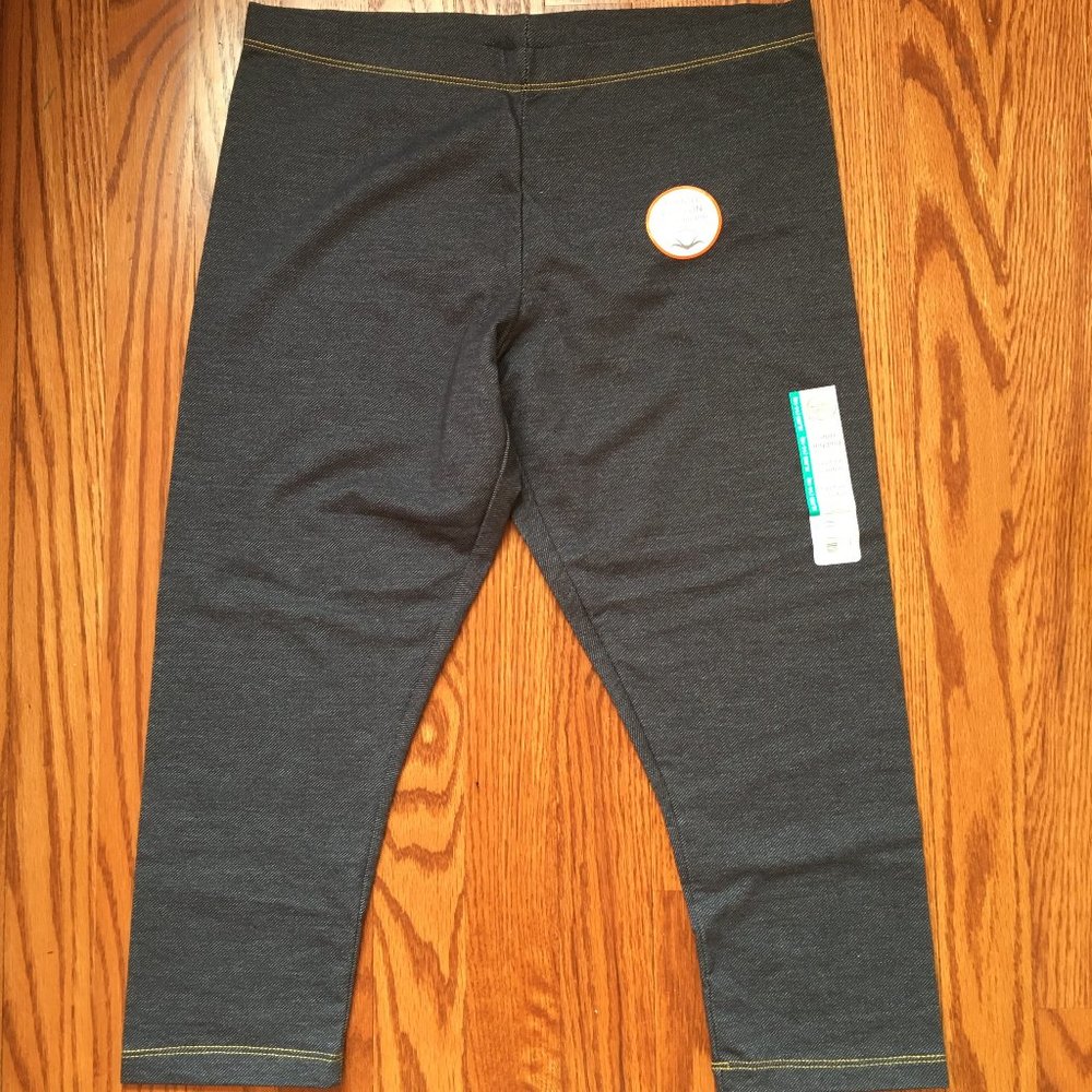 Girls Capri-Length Leggings
